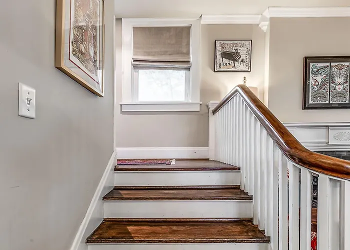Stylish 4br In
