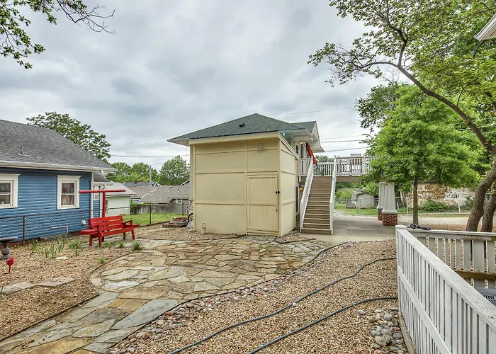 Stylish 4br In Сasa de vacaciones Tulsa