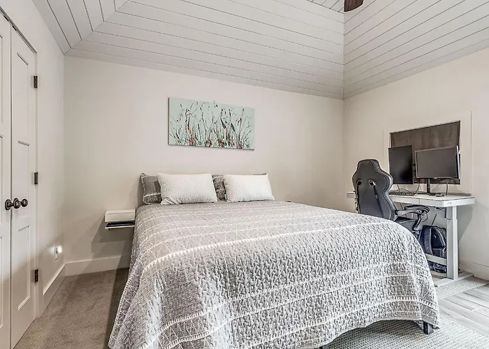 Сasa de vacaciones Stylish 4br In Tulsa