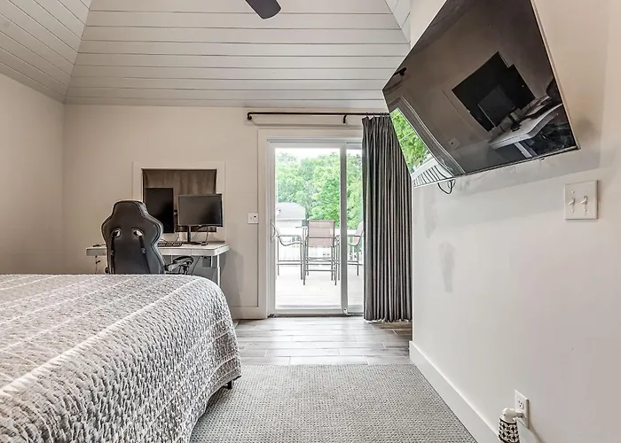 Сasa de vacaciones Stylish 4br In