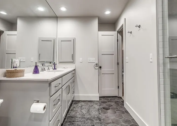 Stylish 4br In Сasa de vacaciones Tulsa