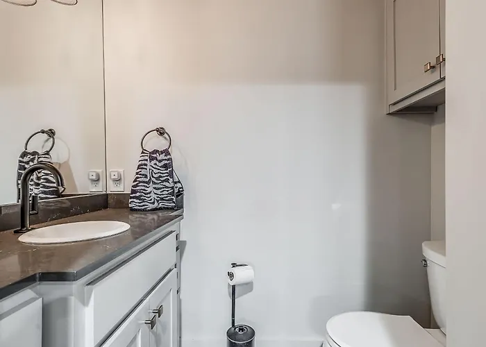 Stylish 4br In