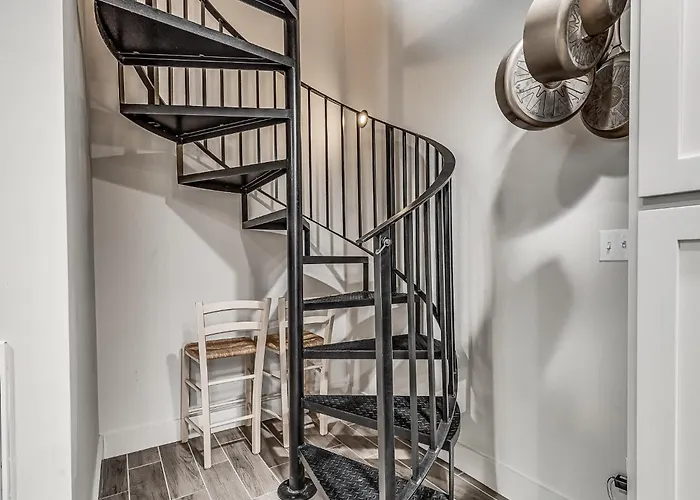 Сasa de vacaciones Stylish 4br In